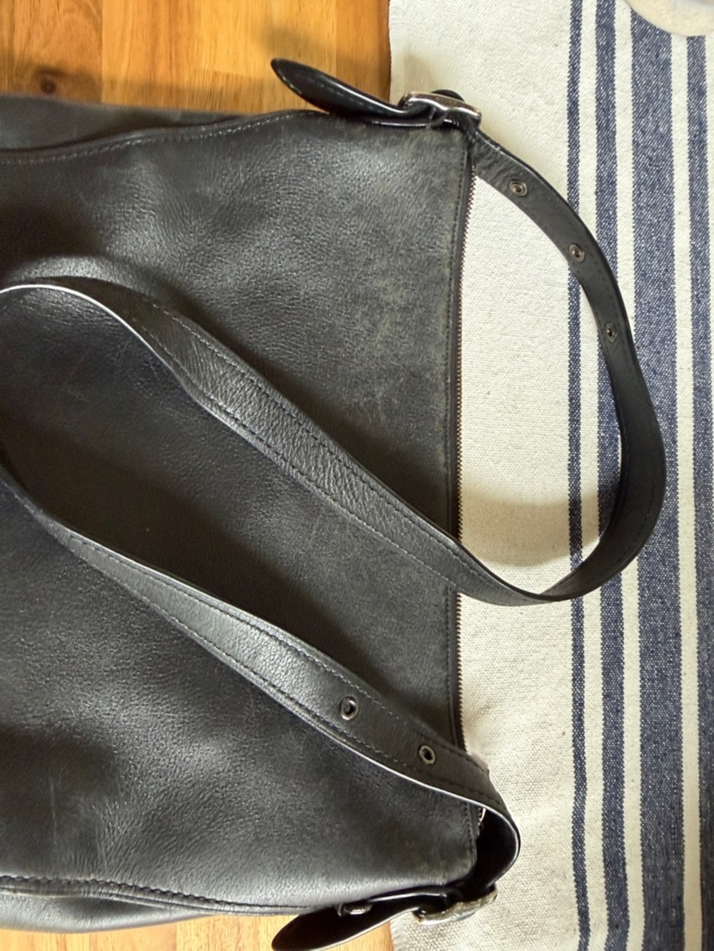 Coach Black Leather Crossbody Shoulder Bag with silver logo - Picture 10 of 12